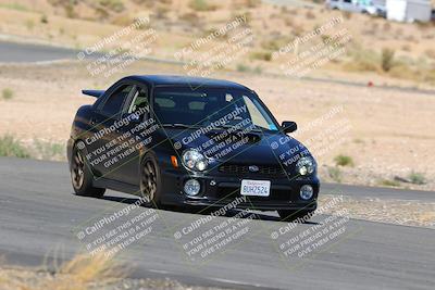 media/Oct-01-2022-Team Topak Racing (Sat) [[f860fb51be]]/2-Inter Low 2/session 2 turn 11/